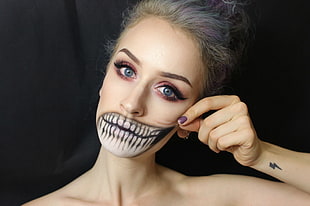 woman wearing makeup closeup photo