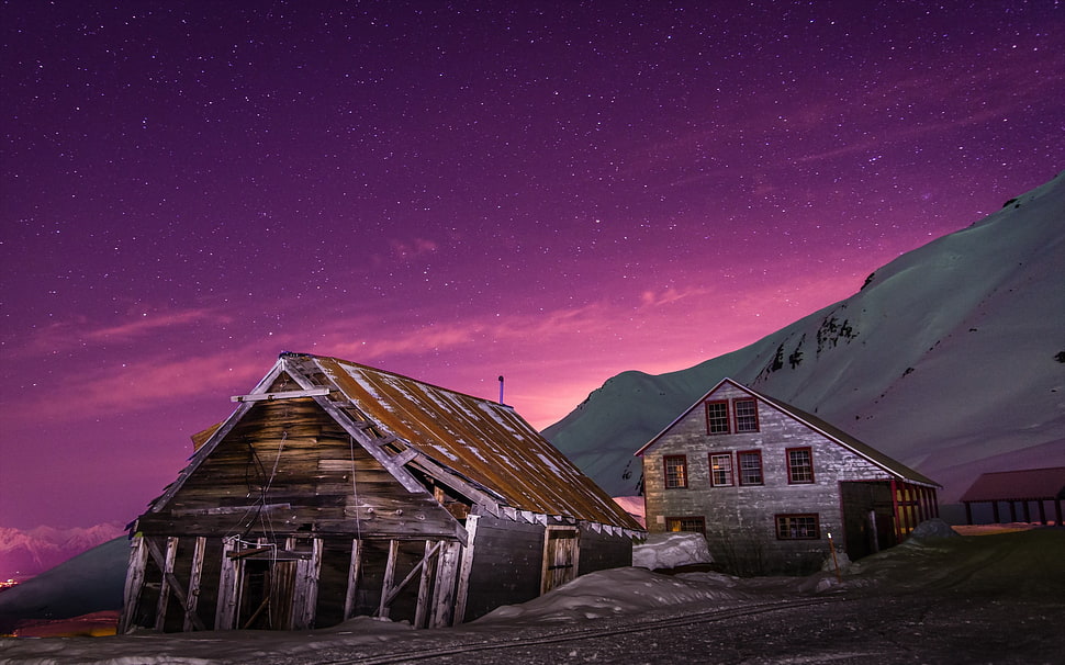 brown barn photo, house, stars, sky HD wallpaper