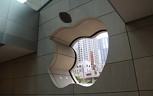 building Apple logo mirror
