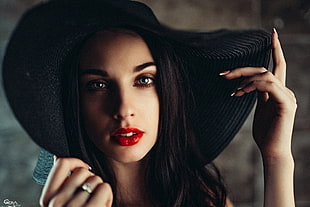 woman wearing black sun hat HD wallpaper