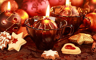 cookie and candle, Christmas, New Year, candles, cookies HD wallpaper