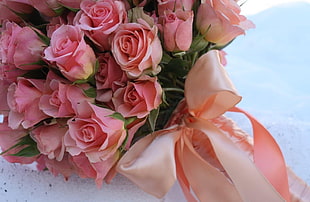 pink flower bouquet