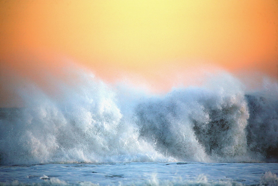 photography of wave and clouds HD wallpaper