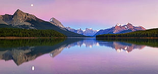 body of water and mountains, Moon, lake, lake Maligne, Canada HD wallpaper