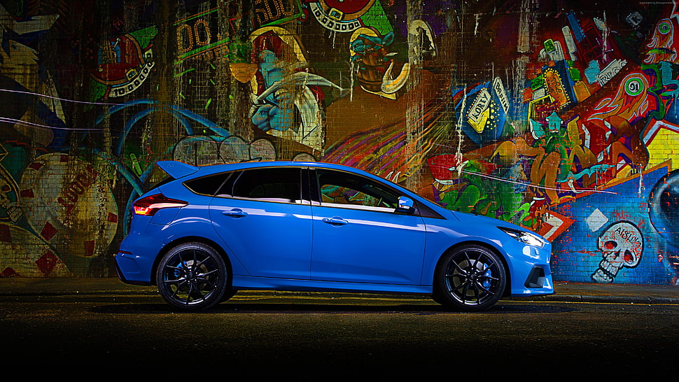 blue 5-door hatchback HD wallpaper