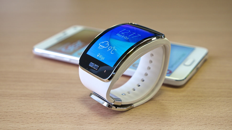 white Samsung Galaxy Gear s HD wallpaper