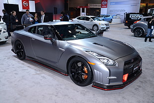 silver Nissan GT-R coupe