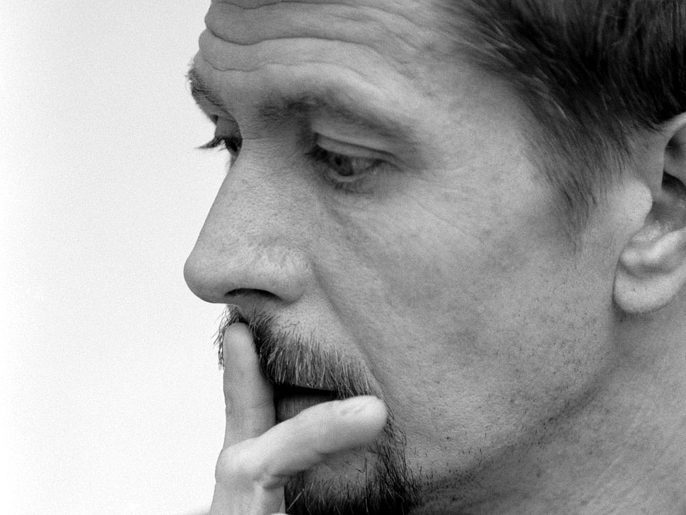 man's face HD wallpaper