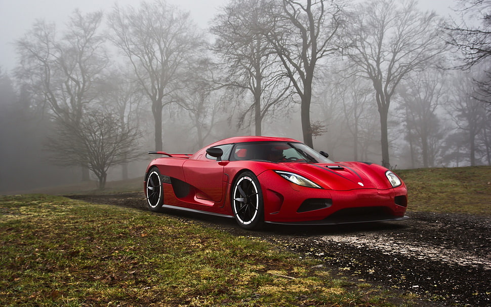 red and black car bed frame, car, Koenigsegg Agera R, Koenigsegg, Agera R HD wallpaper