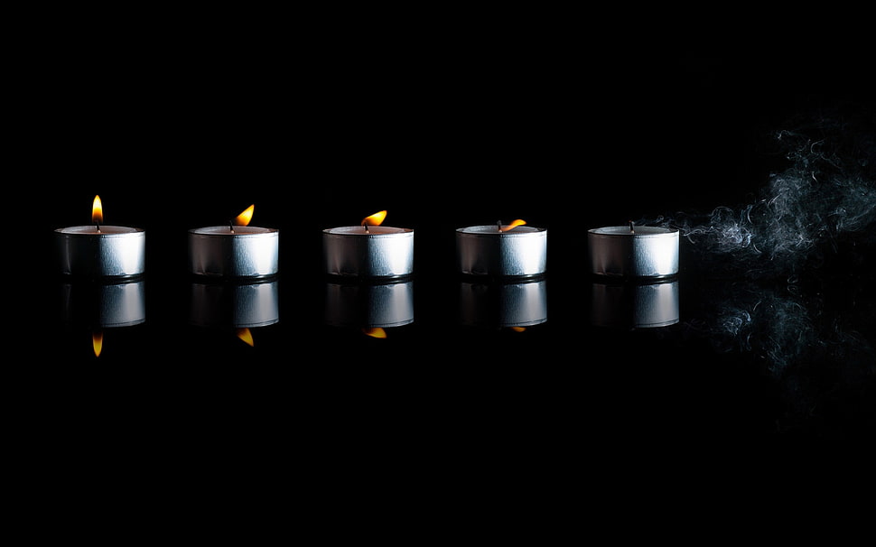 five silver-framed candle with light HD wallpaper