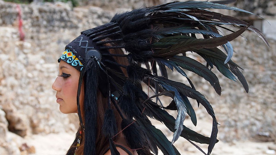 woman wearing black feather headdress HD wallpaper
