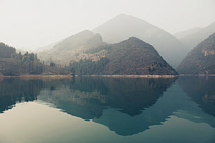 body of water, landscape, lake