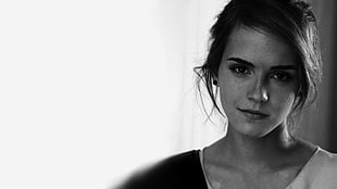 Emma Watson grayscale photo