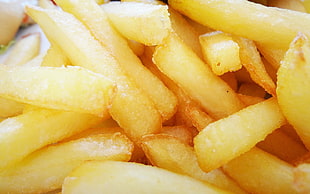 close-up photo of french fries
