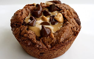 brown caramel cookie