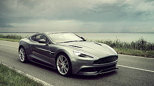 gray Aston Martin Vantage HD wallpaper