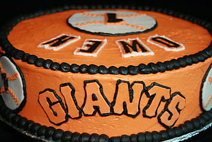 Giants fondant cake
