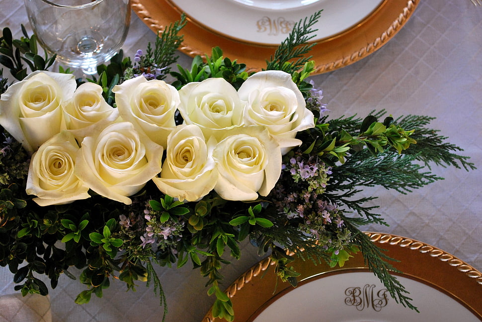 white flowers on table top indoors HD wallpaper