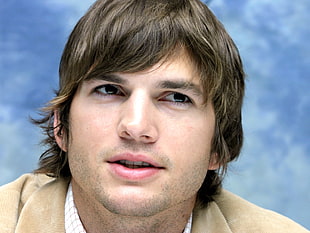 Ashton Kutcher HD wallpaper