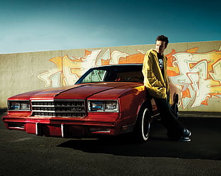 men's yellow jacket, Breaking Bad, Chevrolet Monte Carlo, Jesse Pinkman, Aaron Paul HD wallpaper
