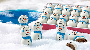 white and blue snowman figurines, food, snowman