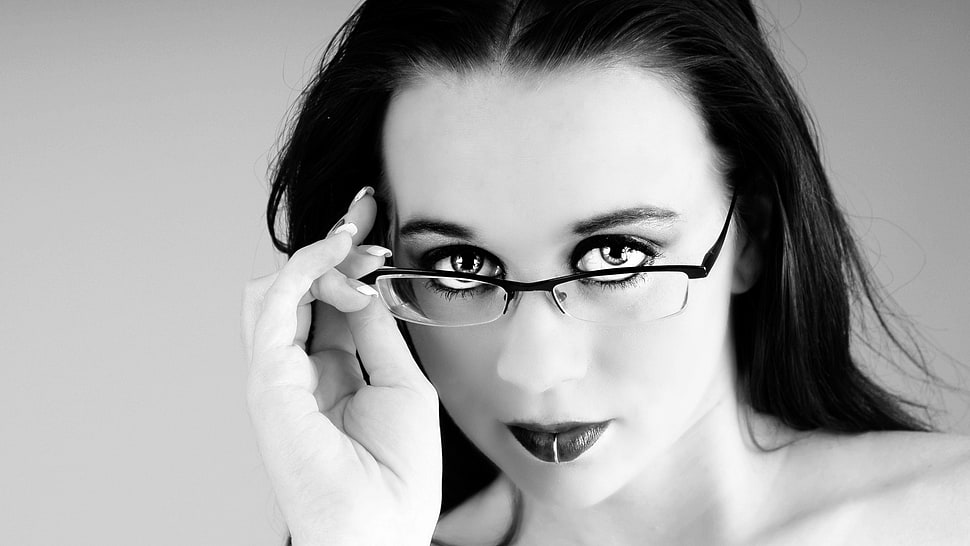 grayscale photography of woman wearing eyeglasses HD wallpaper