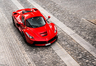 red Ferrari LaFerrari coupe, car, Ferrari LaFerrari, Ferrari, vehicle HD wallpaper