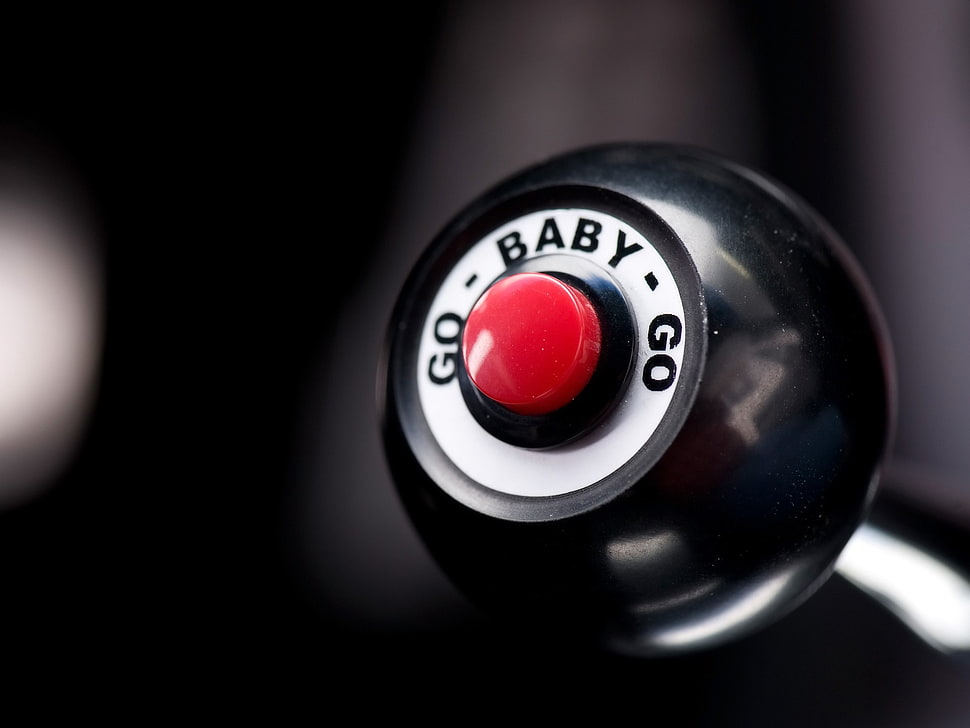 Go Baby Go button HD wallpaper