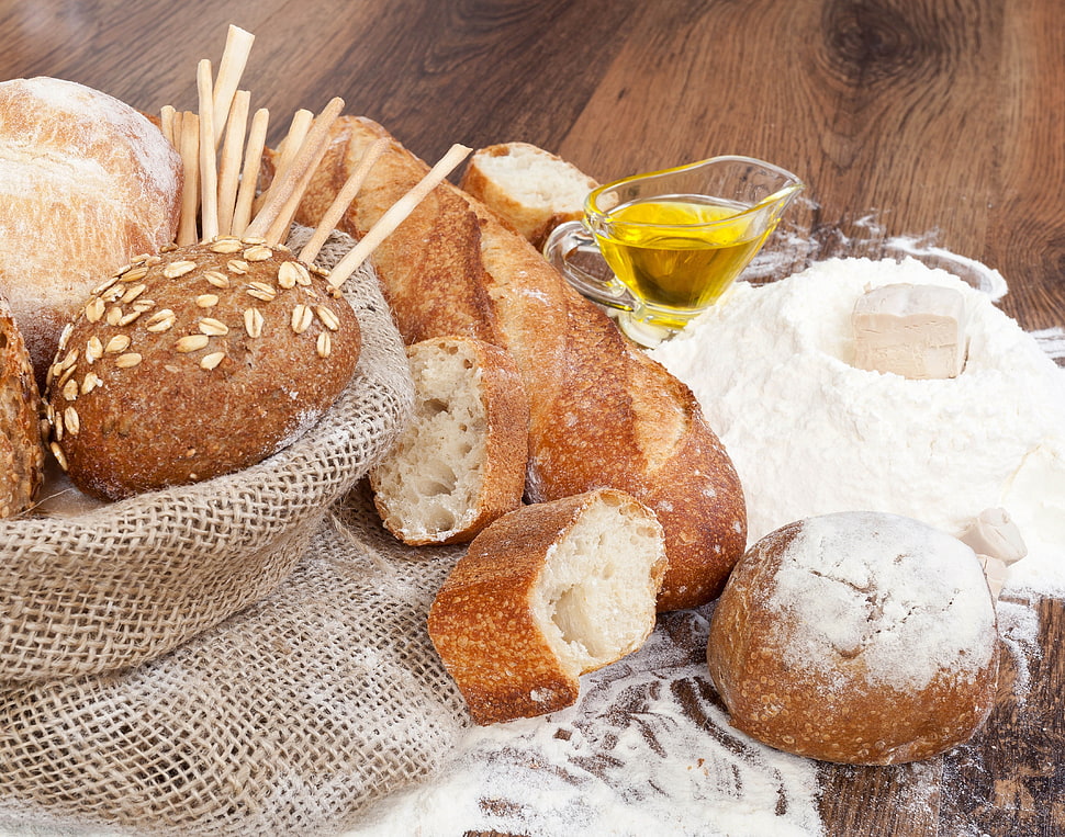 baked breads HD wallpaper