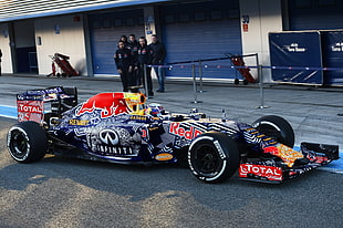 white and multicolored formula-1, Formula 1, Red Bull
