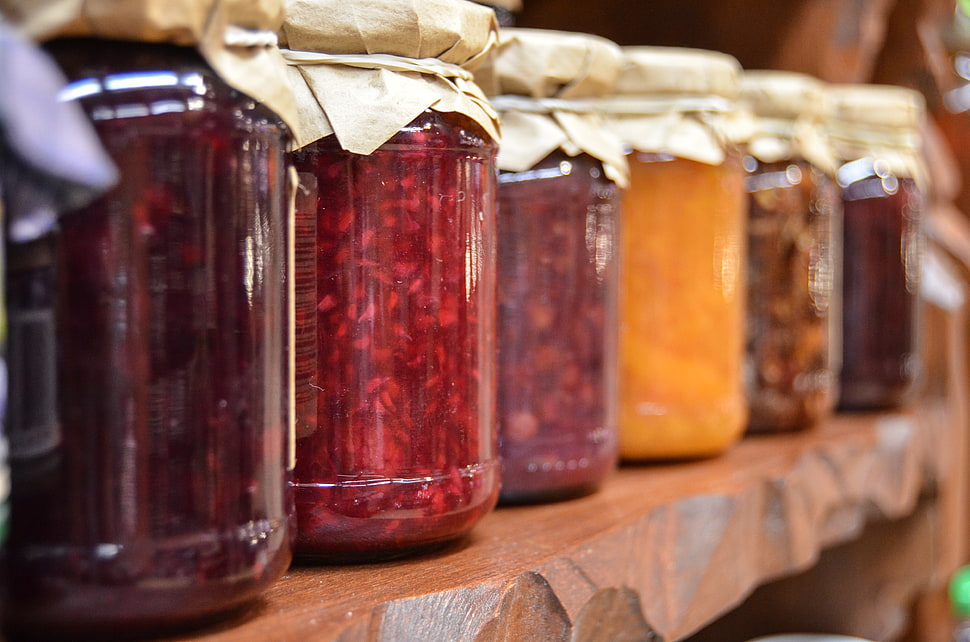 five assorted decorative jars HD wallpaper