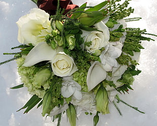 white Rose and Calla Lily flower bouquet