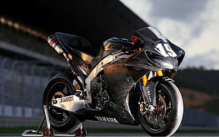 black and gray sports bike, Yamaha R1 HD wallpaper