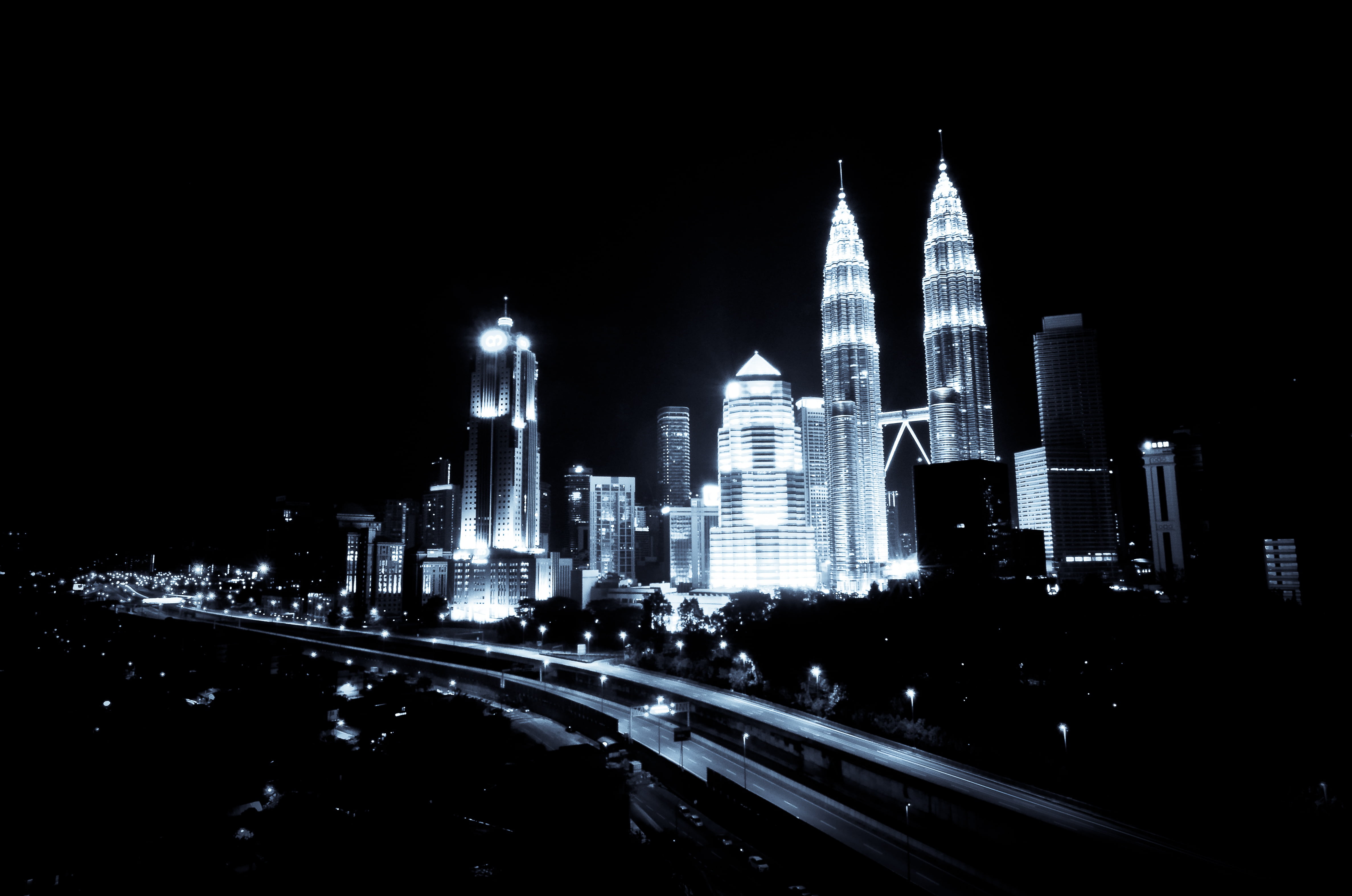 landscape photography of Singapore skyline during nighttime