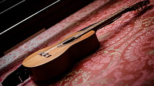 natural finish non-cutaway acoustic guitar, guitar, musical instrument