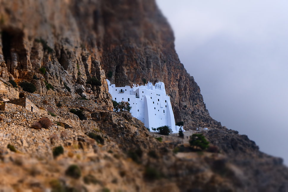 white concrete high-rise building castle, Greece, water, city, nature HD wallpaper