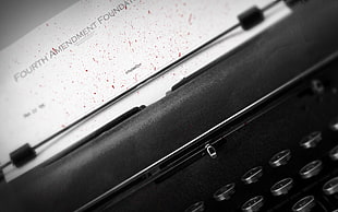 closeup photo of black typewriter HD wallpaper