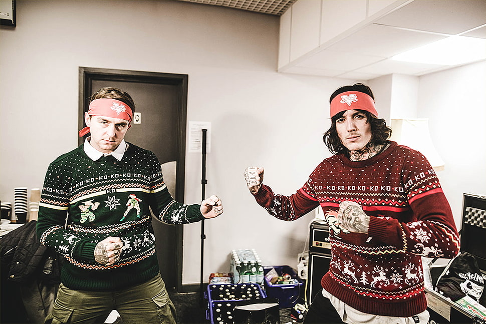 men's red and white sweater, Bring Me the Horizon, Oliver Sykes, ninjas HD wallpaper