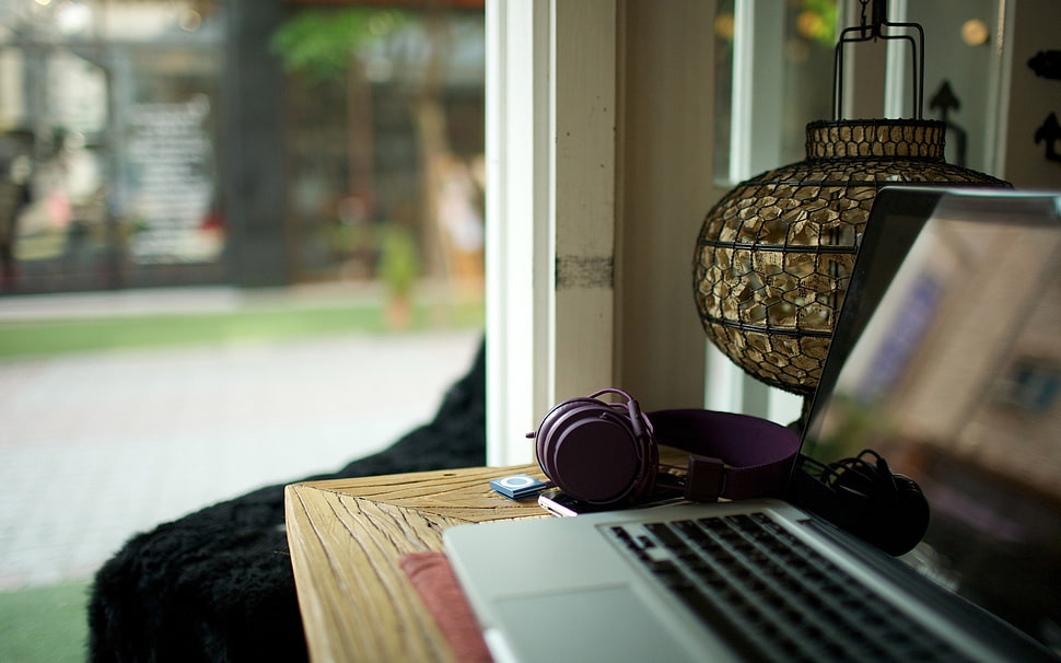gray and black laptop computer with red headphones HD wallpaper