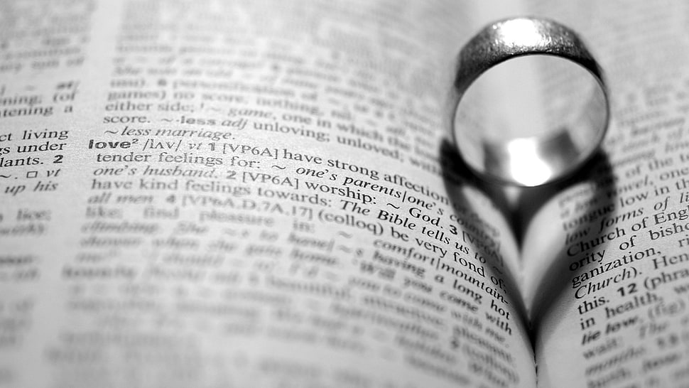 silver-colored ring, books, text, rings, macro HD wallpaper