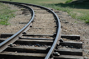 brown steel railroad photography HD wallpaper
