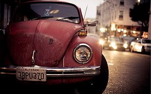 red Volkswagen Beetle, Volkswagen Beetle, car, old car, urban HD wallpaper