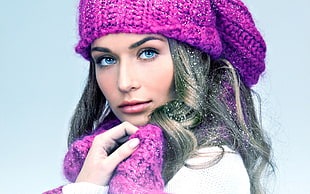 woman wearing purple knit scarf