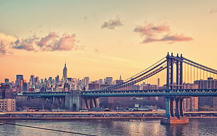 Brooklyn Bridge during golden hour HD wallpaper