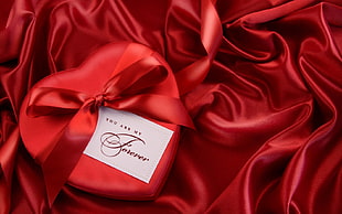 red heart shape gift box HD wallpaper