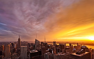 aerial photography of New York City under stratus clouds during sunset