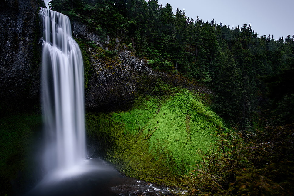 Skogafoss Falls HD wallpaper