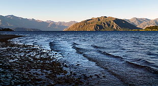 mountain beside body of water, lake wanaka, nz HD wallpaper