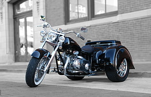 black and gray 3-wheel motorcycle