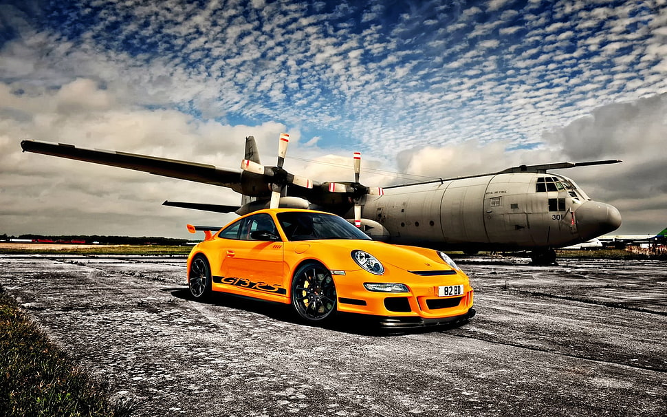 yellow Porsche 911 GT3RS coupe, car, Porsche, Porsche GT3 , Porsche GT3RS HD wallpaper